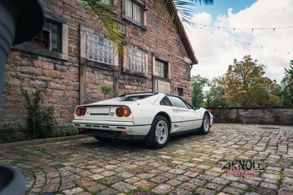 Ferrari 208 GTS Turbo 1987 96254