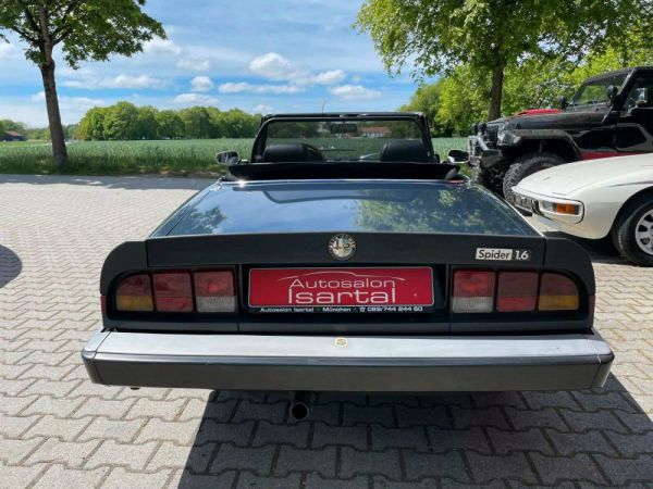 Alfa Romeo 1.6 Spider 1989 4130