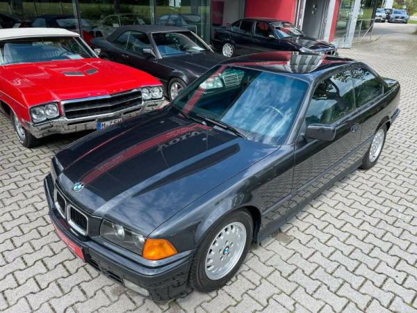 BMW 325i 1992