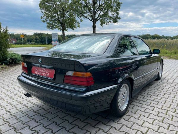 BMW 325i 1992 4186