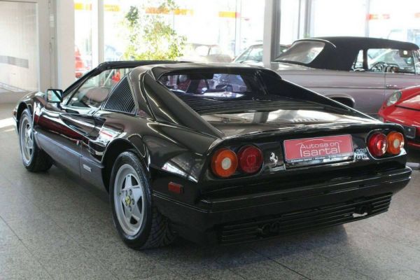 Ferrari 328 GTS 1989 4252