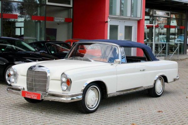 Mercedes-Benz 220 SE b 1963 4311