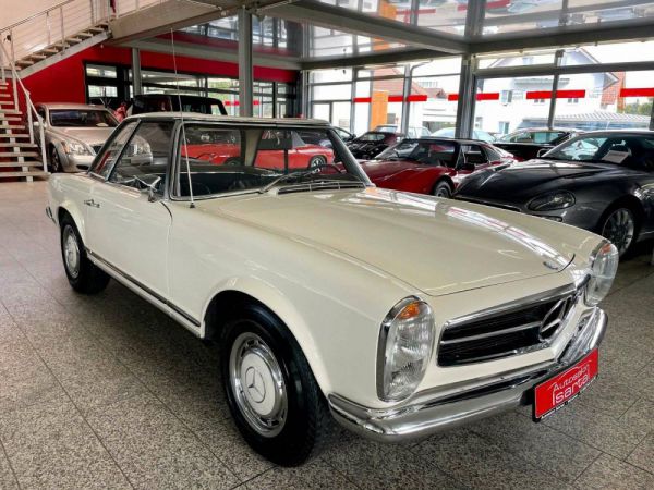 Mercedes-Benz 250 SL 1967 4335