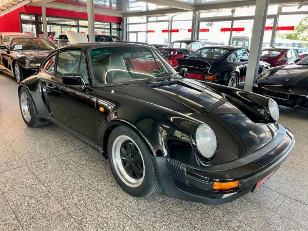 Porsche 911 Turbo 3.3 1985 4760