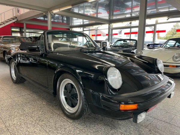 Porsche 911 SC 3.0 1983 81312