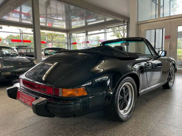 Porsche 911 SC 3.0 1983 81313