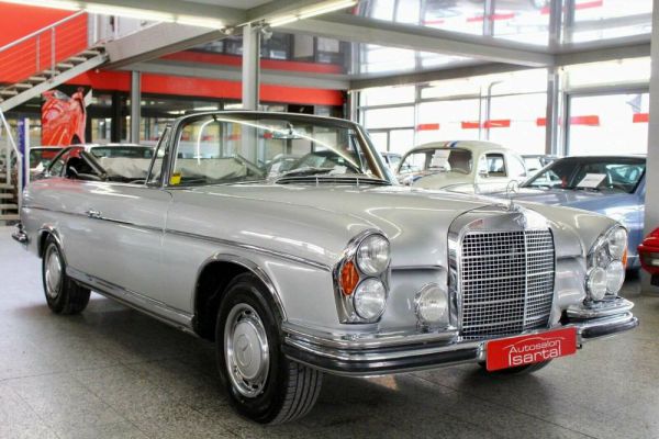 Mercedes-Benz 300 SE 1964