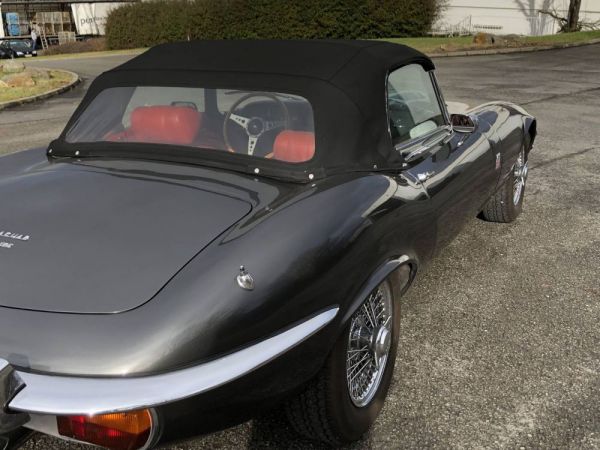 Jaguar E-Type V12 1973 3643