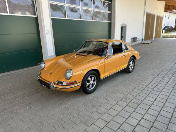 Porsche 911 2.0 L 1968 3737