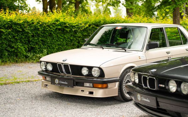 BMW M5 1992 73404