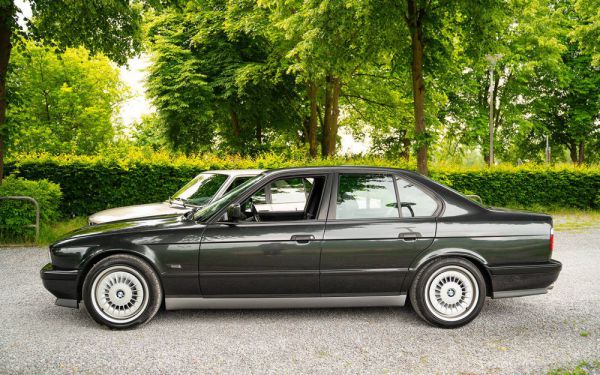 BMW M5 1992 73414