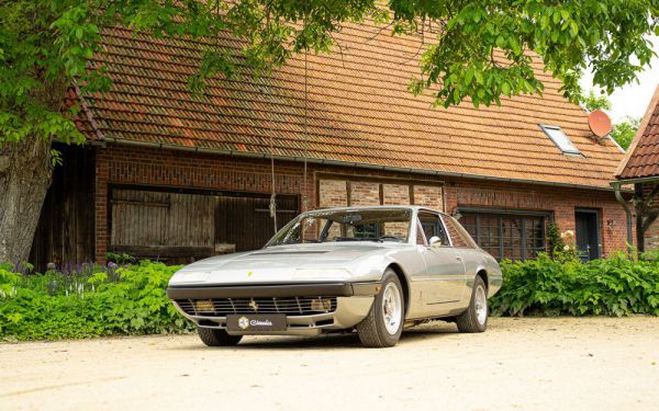 Ferrari 365 GT4 2+2 1973