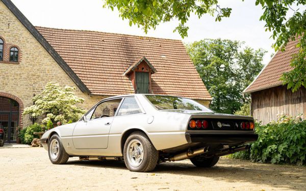 Ferrari 365 GT4 2+2 1973 74839