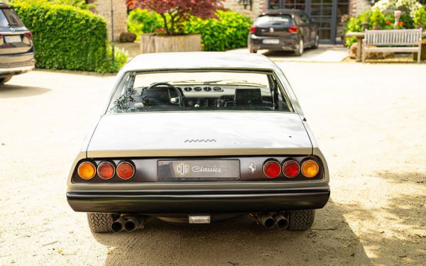 Ferrari 365 GT4 2+2 1973 74840