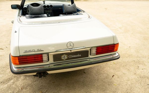 Mercedes-Benz 280 SL 1977 79598