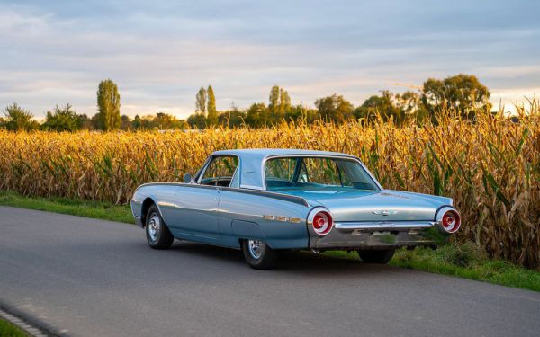 Ford Thunderbird 1962 85251