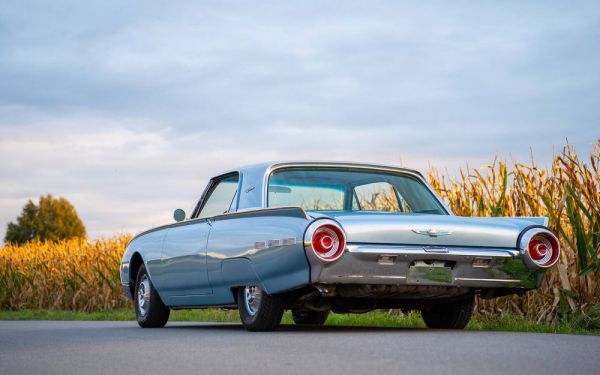 Ford Thunderbird 1962 85252