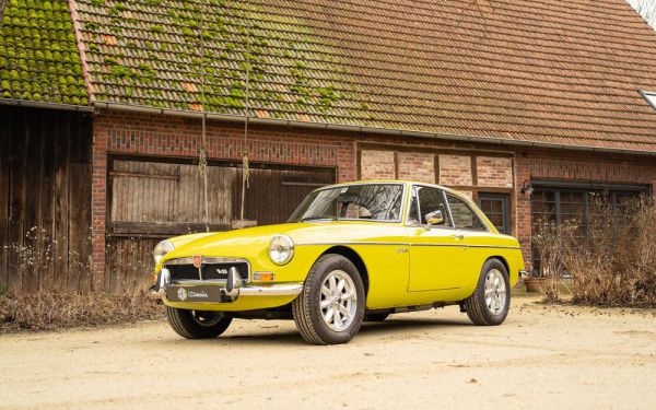 MG MGB GT V8 1974 88739