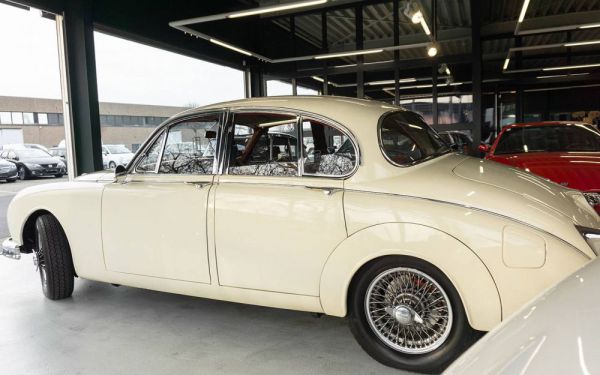 Jaguar Mk II 3.4 1966 90112