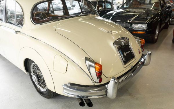 Jaguar Mk II 3.4 1966 90114