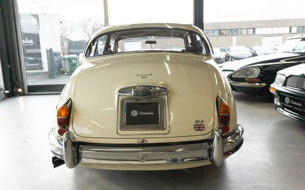 Jaguar Mk II 3.4 1966 90115