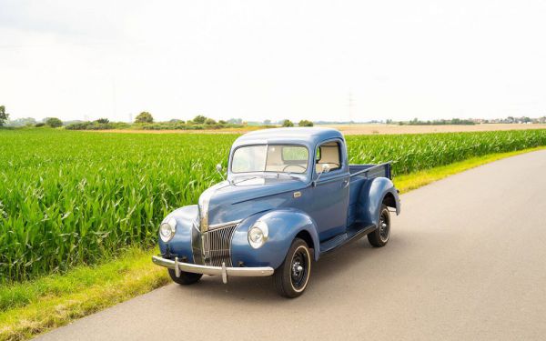 Ford V8 Model 46 Pick Up 1940 104662