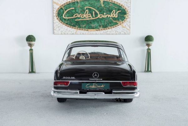 Mercedes-Benz 300 SE 1965 8433