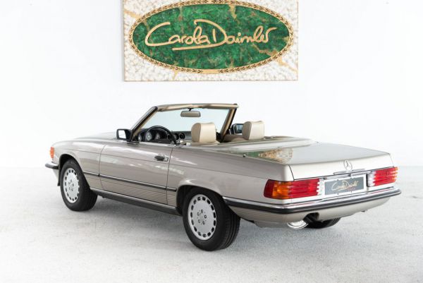 Mercedes-Benz 560 SL 1987 8511