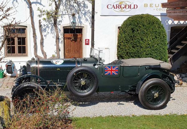 Bentley 6 1/2 Litre 1930 7124