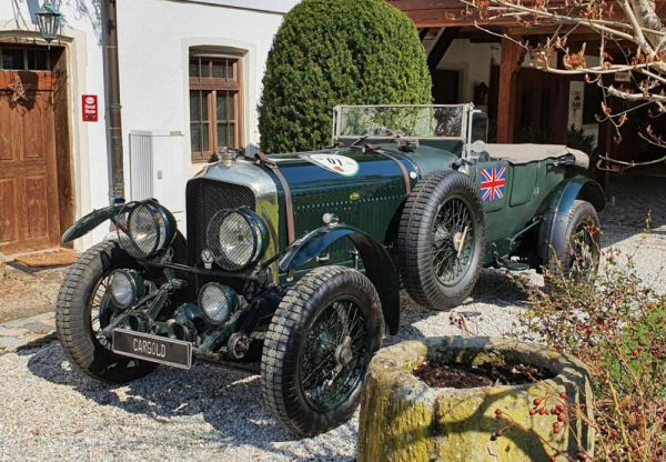 Bentley 6 1/2 Litre 1930 7126