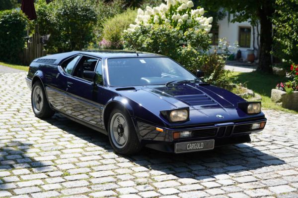 BMW M1 1980 7200