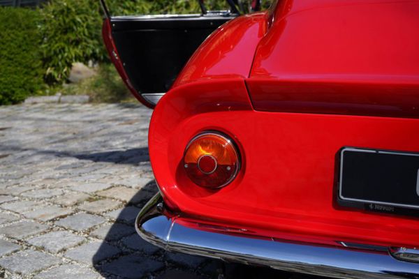 Ferrari 275 GTB 1965 7285