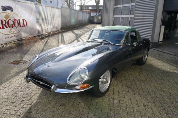 Jaguar E-Type 4.2 1965 7364