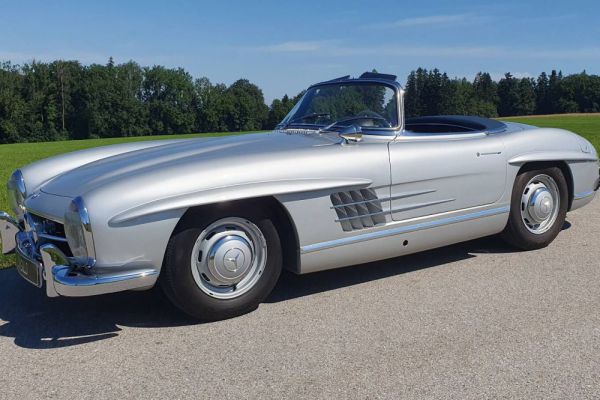 Mercedes-Benz 300 SL Roadster 1962 7600