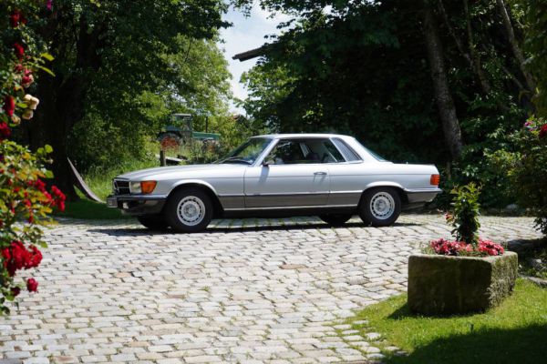 Mercedes-Benz 500 SLC 1980