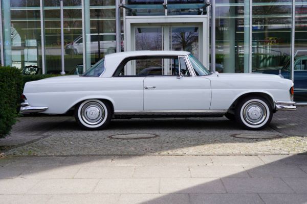 Mercedes-Benz 250 SE 1966