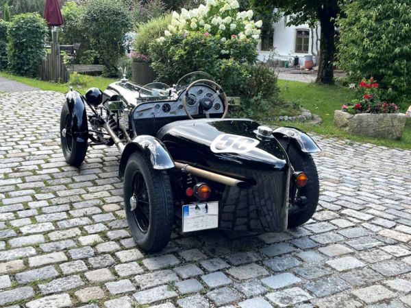 Alvis 12 / 70 1939 104544