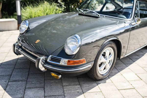 Porsche 911 2.0 1967 9205