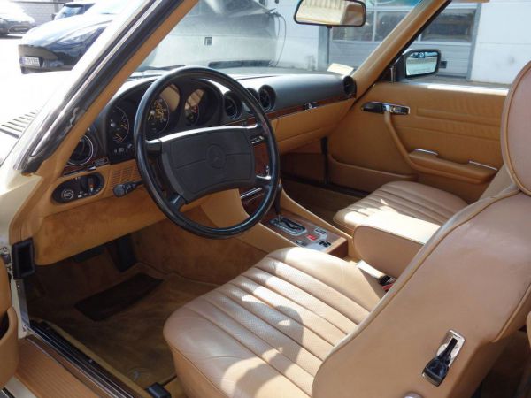 Mercedes-Benz 560 SL 1986 14375