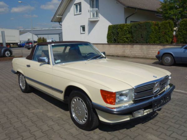 Mercedes-Benz 560 SL 1986 14386