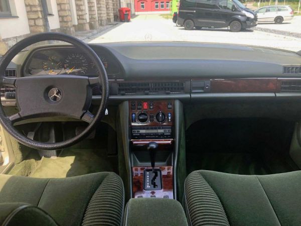 Mercedes-Benz 500 SEL 1984 15088