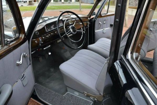 Mercedes-Benz 220 a 1956 15114