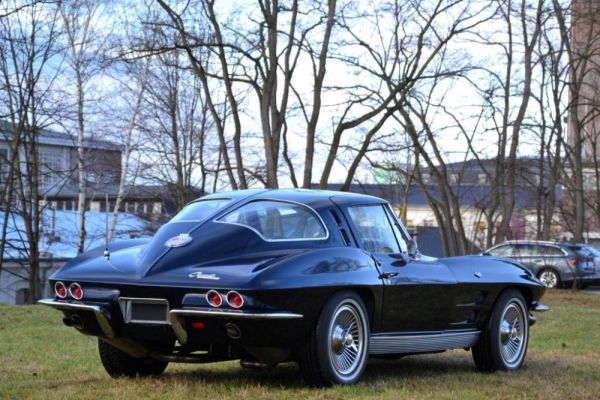 Chevrolet Corvette Sting Ray 1963 107332