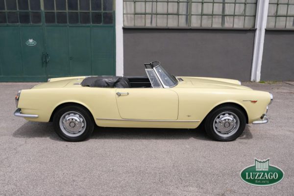 Alfa Romeo 2600 Spider Touring 1963 60382