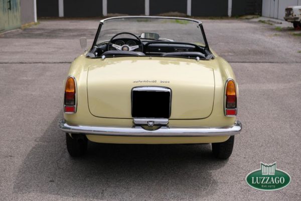 Alfa Romeo 2600 Spider Touring 1963 60388