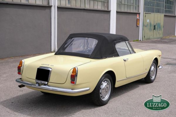 Alfa Romeo 2600 Spider Touring 1963 60393