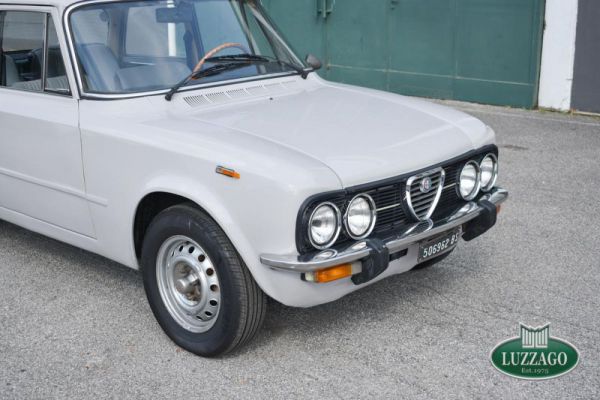 Alfa Romeo Giulia Nuova Super 1600 1974 60433