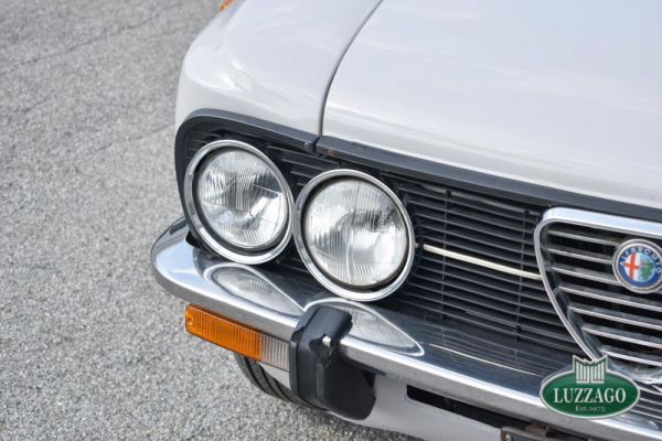 Alfa Romeo Giulia Nuova Super 1600 1974 60435