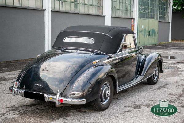 Mercedes-Benz 220 a 1952 68736