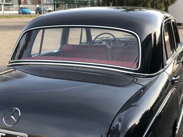 Mercedes-Benz 220 S 1958 68745